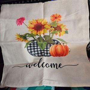 Fall Harvest set of 4 Pillow Cover Welcome Pumpkin Sunflower Truck‎ Decor 18x18